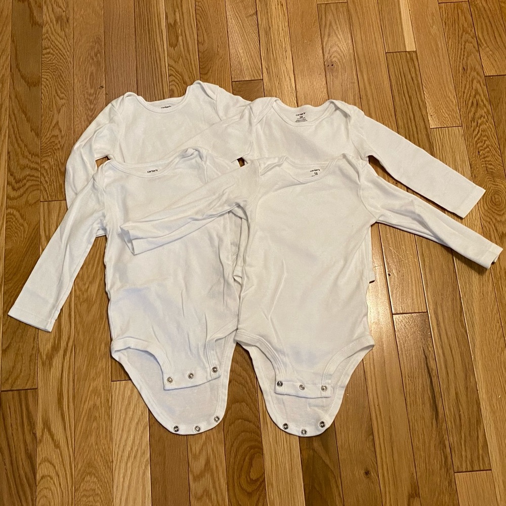 SET OF 4! Carter’s long sleeve plain white onesies 18M like new!